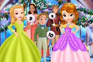Sofia vs Amber Fashion Contest